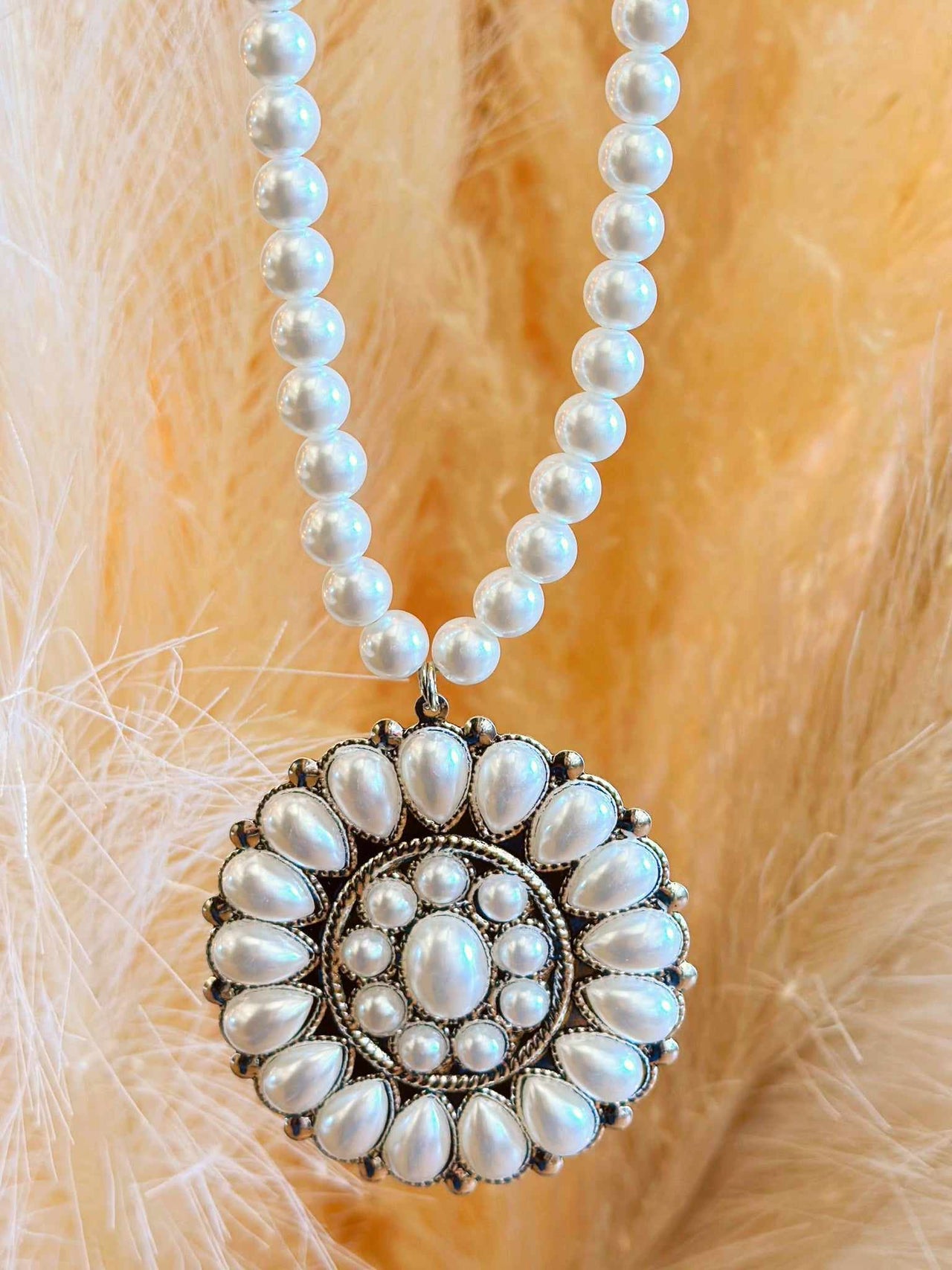 Fearless Necklace - Pearl