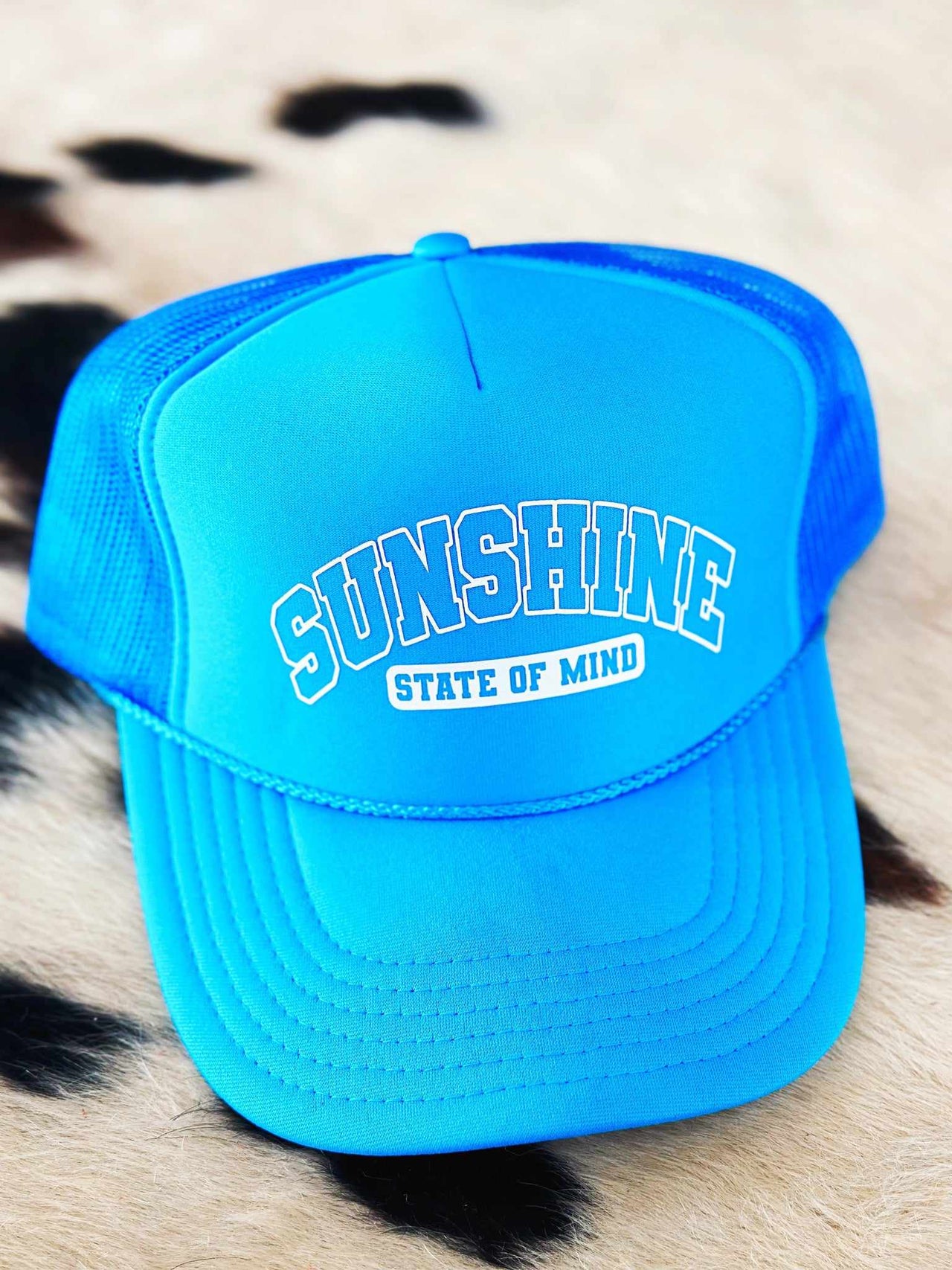 Sunshine State Of Mind Trucker Hat - Neon Blue