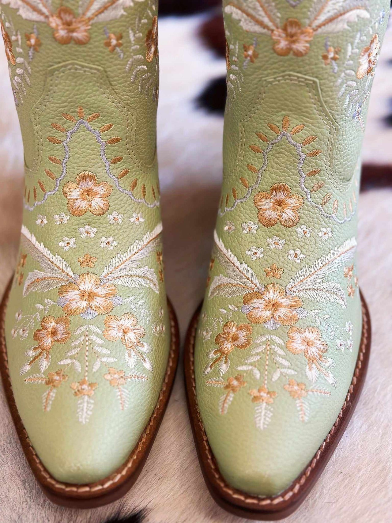 Prim Rose Bootie by Dingo from Dan Post - Mint