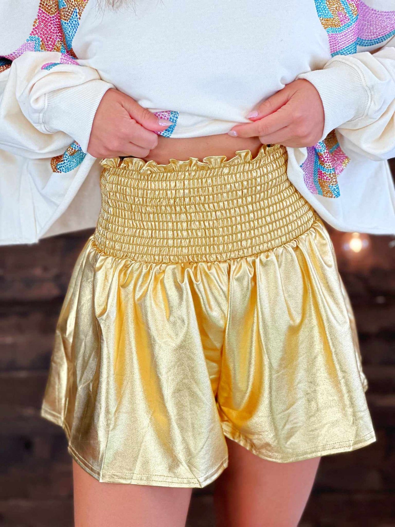 High waisted soft shorts in metallic gold