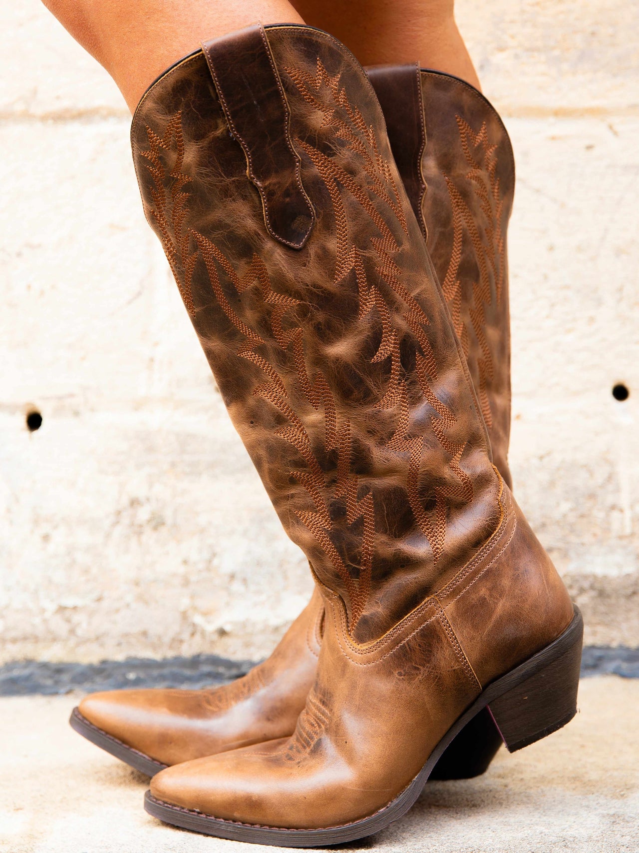 Stella Mae — Wide Classic Leather Cowgirl Boots in Brown