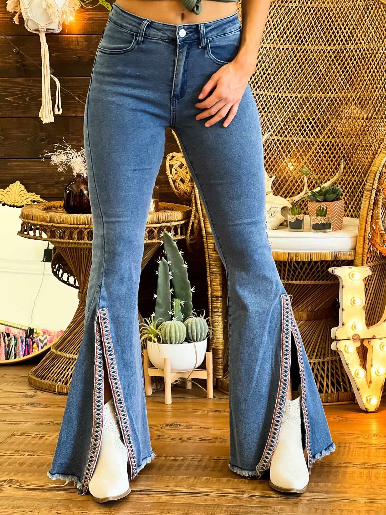Embroidered Bell Bottom Jeans with Slit
