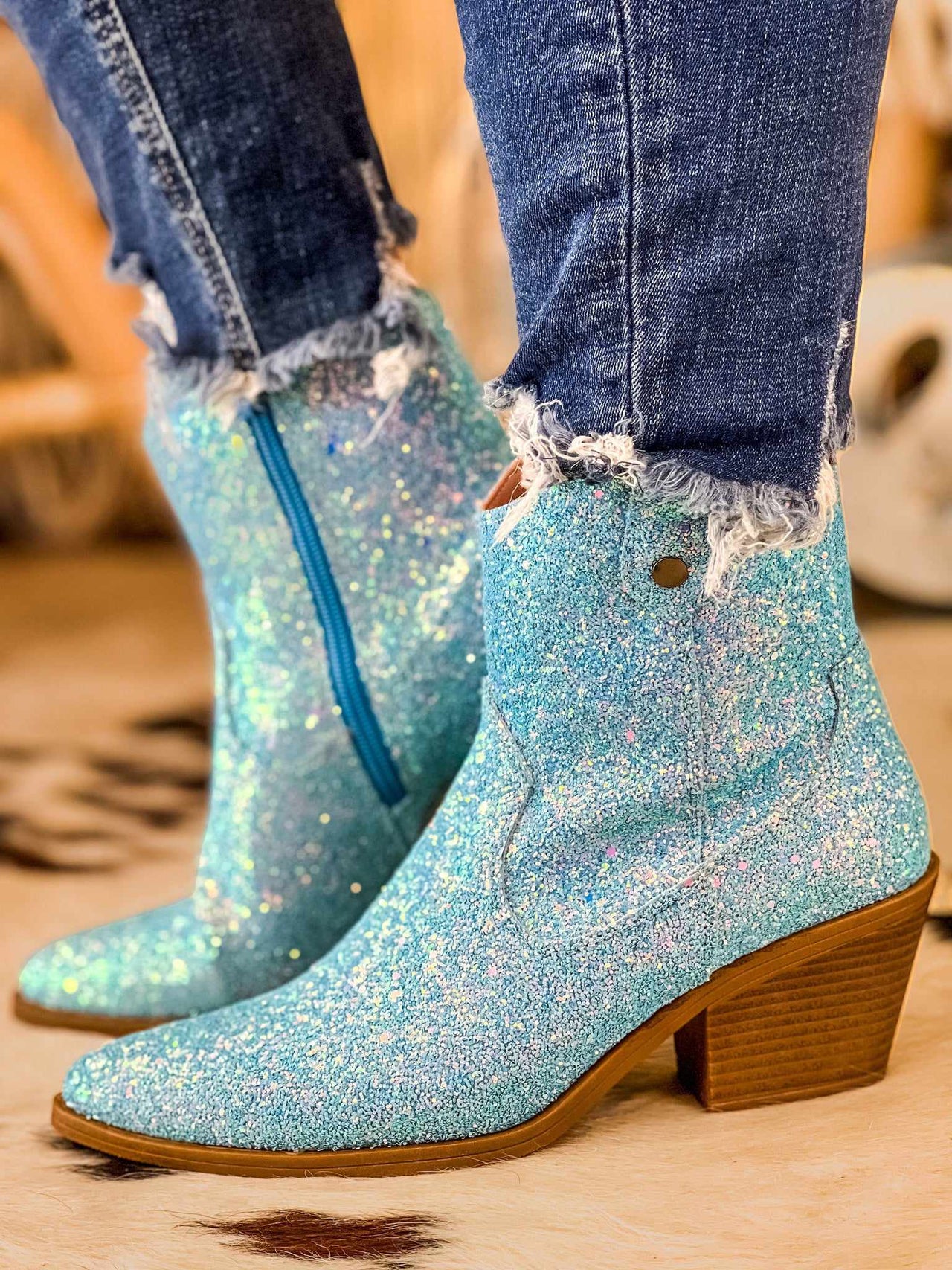 Turquoise Short glitter boots