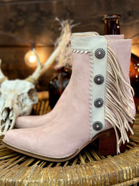 Thumbnail for Givin Gizelle Fringe Booties - Pink