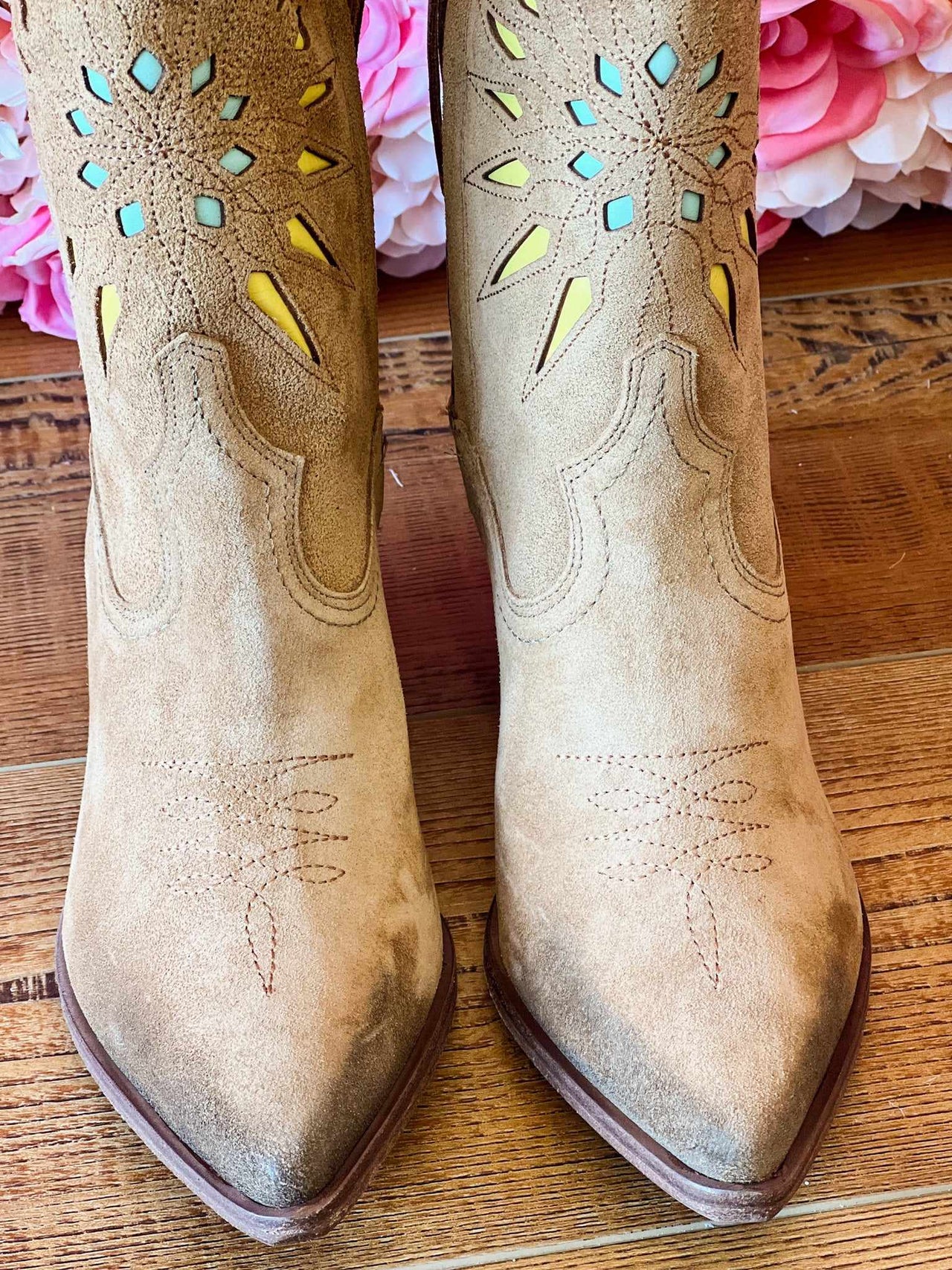 Vintage Suede Brown Cowgirl Boots