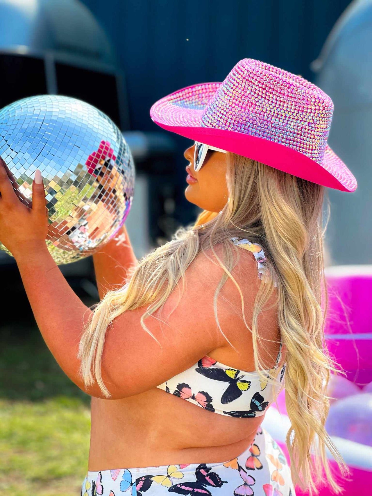 Sparkly pink cowgirl hat