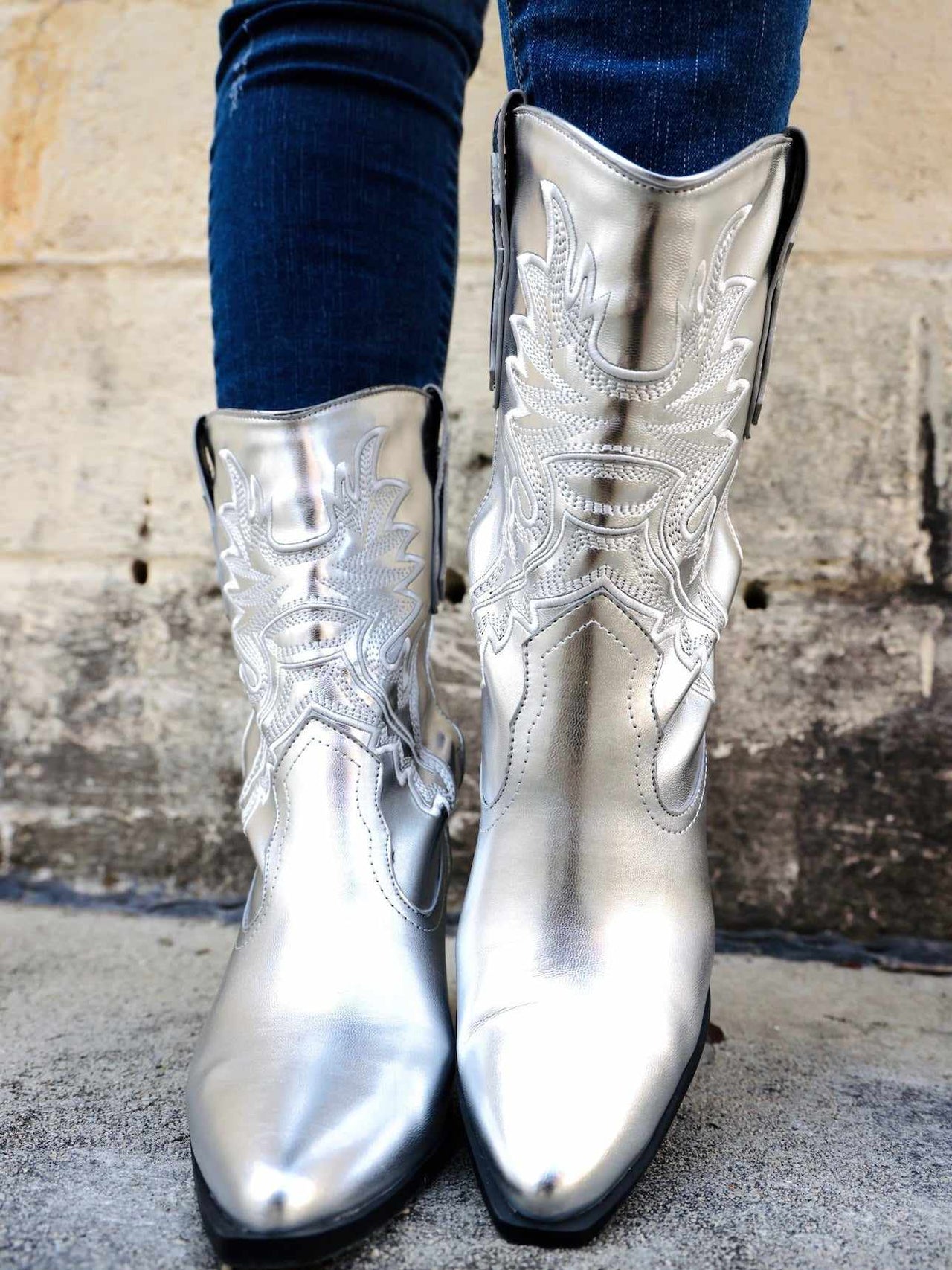 Space Cowgirl Booties - Silver Metallic