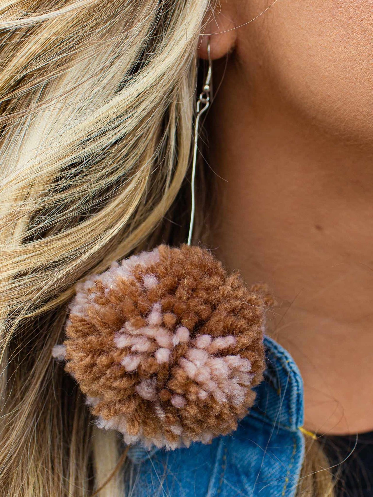 Big Pom Puffer Earrings - Brown