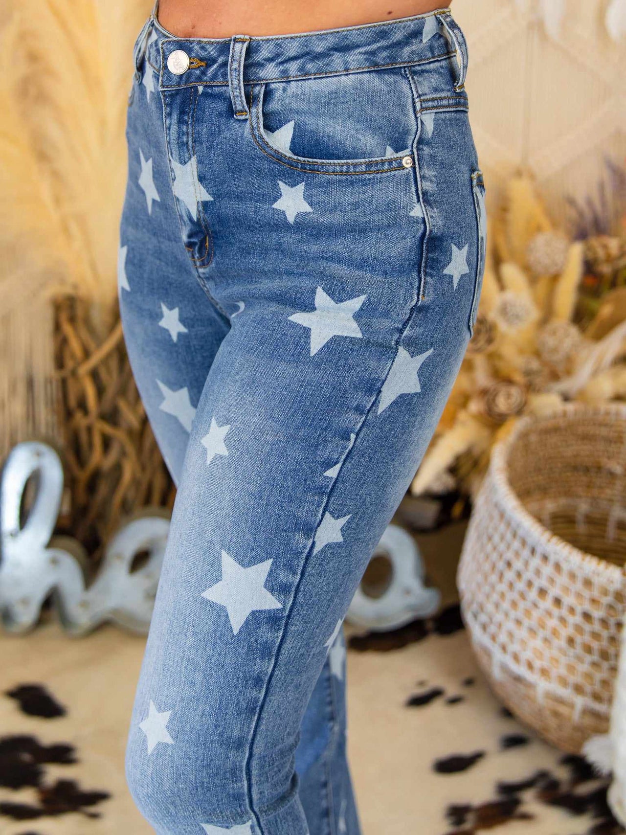 Star print jeans.